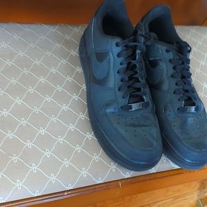 Air force 1 black